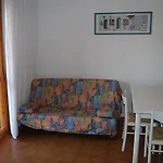Adorable With Balcony - Beahost Бибионе
