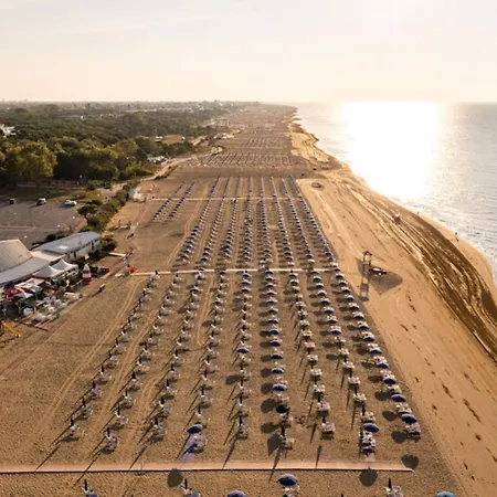 Adorable Apartment With Nice Balcony - Beahost Bibione