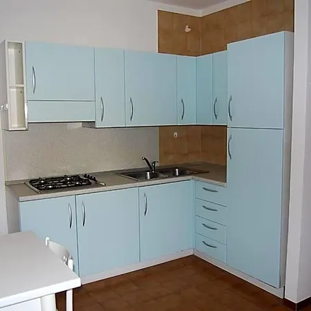Apartment Adorable With Balcony - Beahost